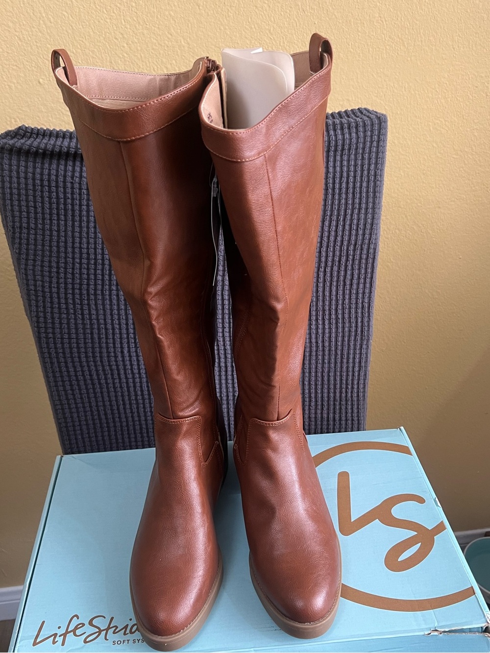 LifeStride Bridget Knee High Wide Calf Riding Boots. Walnut. Sz: 9 M. NEW. - Picture 3 of 8